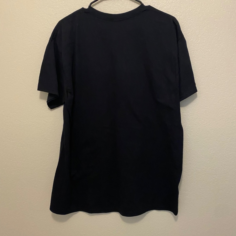 One Piece Black Graphic Tee Shirt Large - Picture 3 of 4